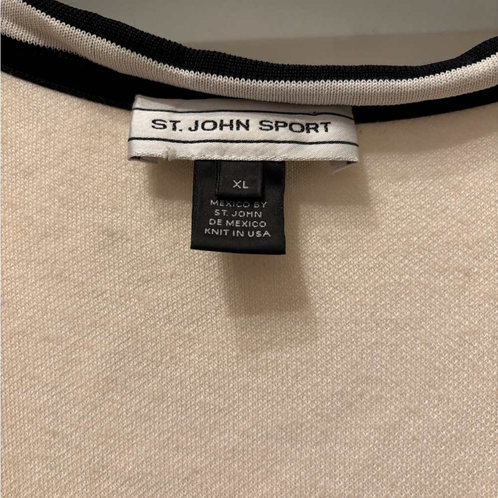 St John Sport Cream Tunic with Black Trim - Picture 3 of 6